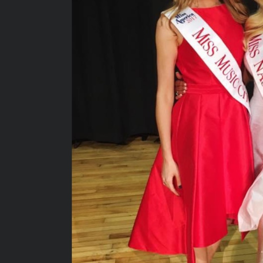 Mac Duggal cocktail dress